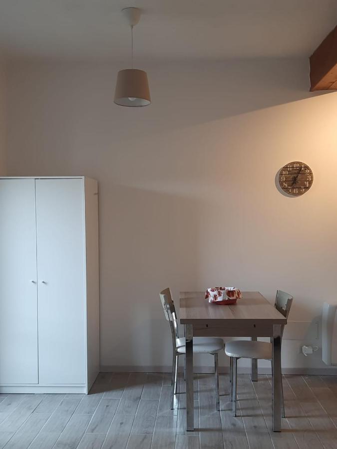 La Rondine Apartman Roccasparvera Kültér fotó